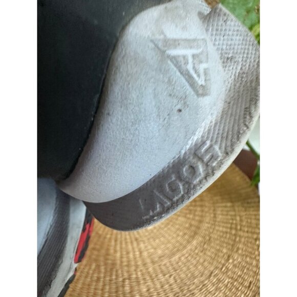 NIKE Lagos men’s size 10.5 sneakers - Picture 12 of 12